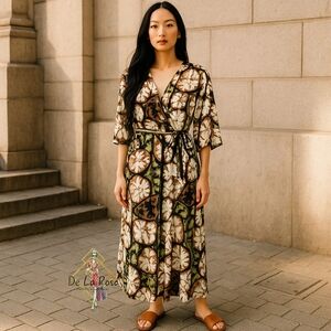 ✨ CLEARANCE SALE ✨ NWT Melissa Masse 3/4 Sleeve Maxi Dress Size Small